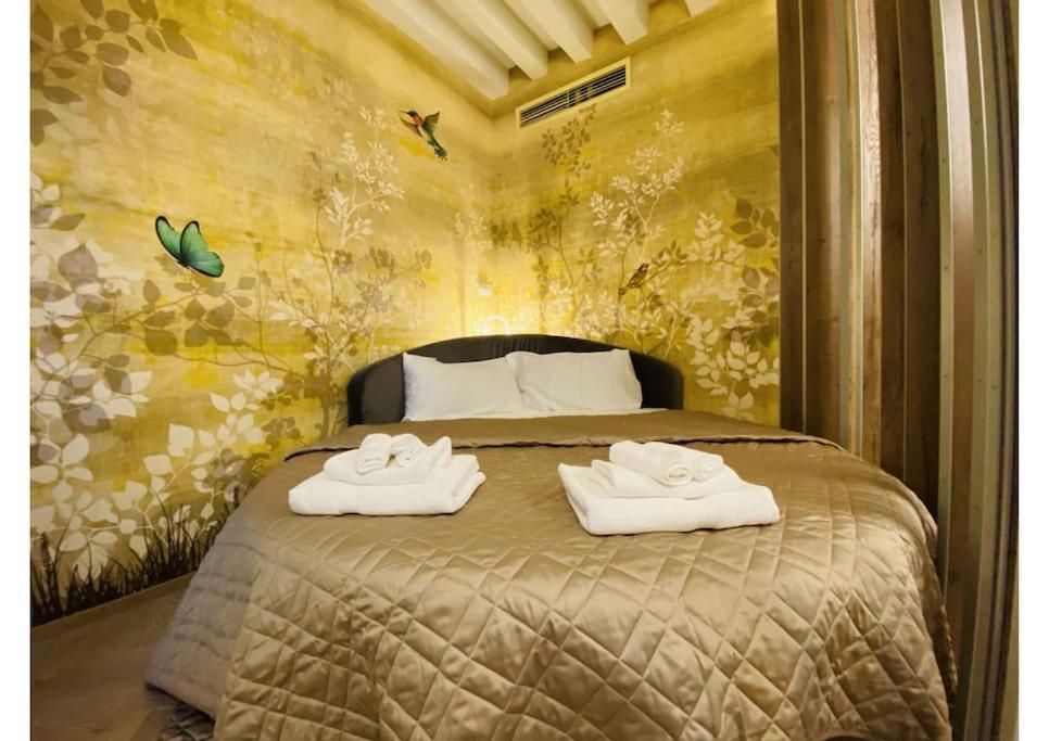 Sweet Time Venice, Luxury San Marco Frezzaria Apt! Екстер'єр фото