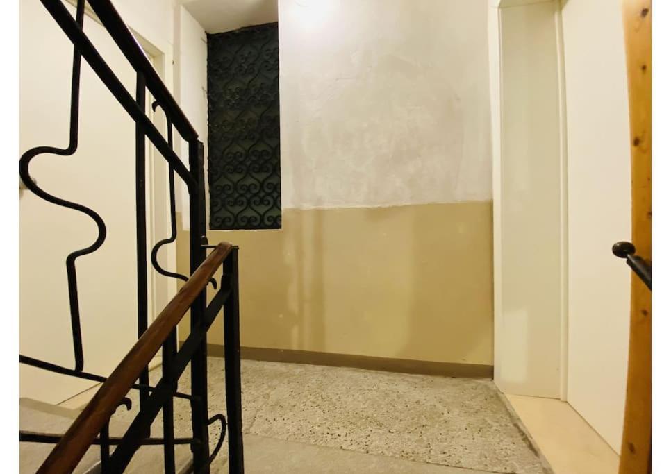 Sweet Time Venice, Luxury San Marco Frezzaria Apt! Екстер'єр фото