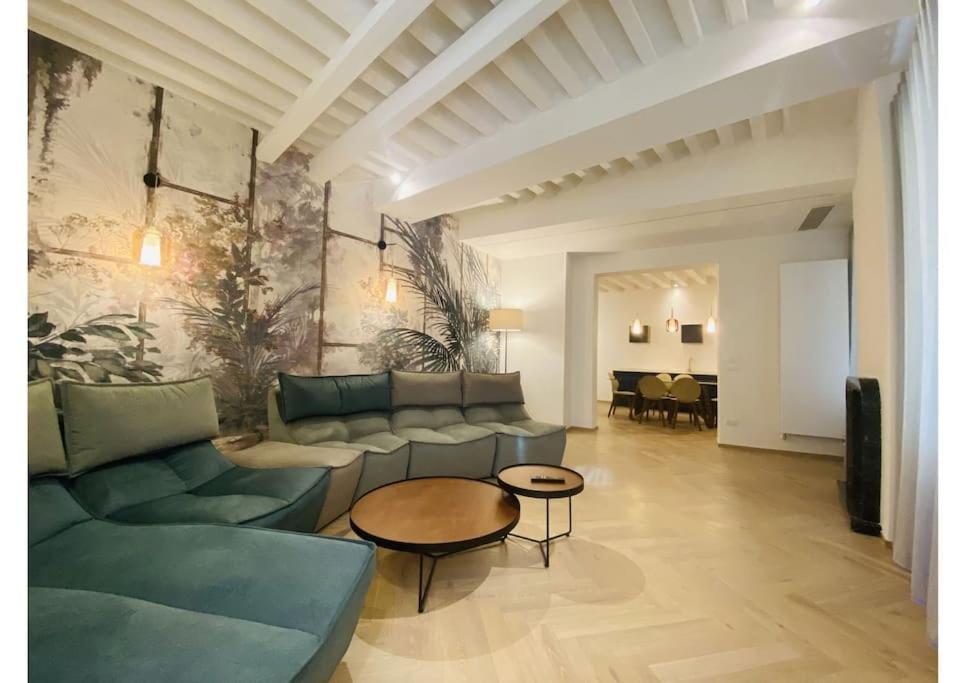 Sweet Time Venice, Luxury San Marco Frezzaria Apt! Екстер'єр фото