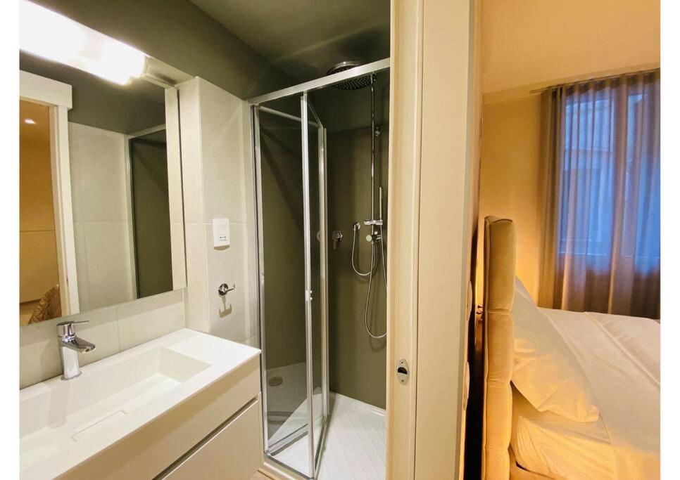 Sweet Time Venice, Luxury San Marco Frezzaria Apt! Екстер'єр фото
